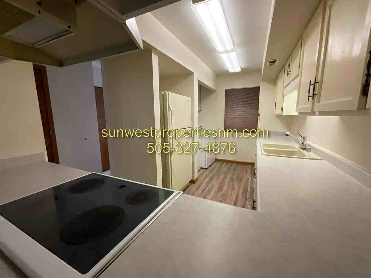 1026 East Navajo Street - Photo 2 of 10