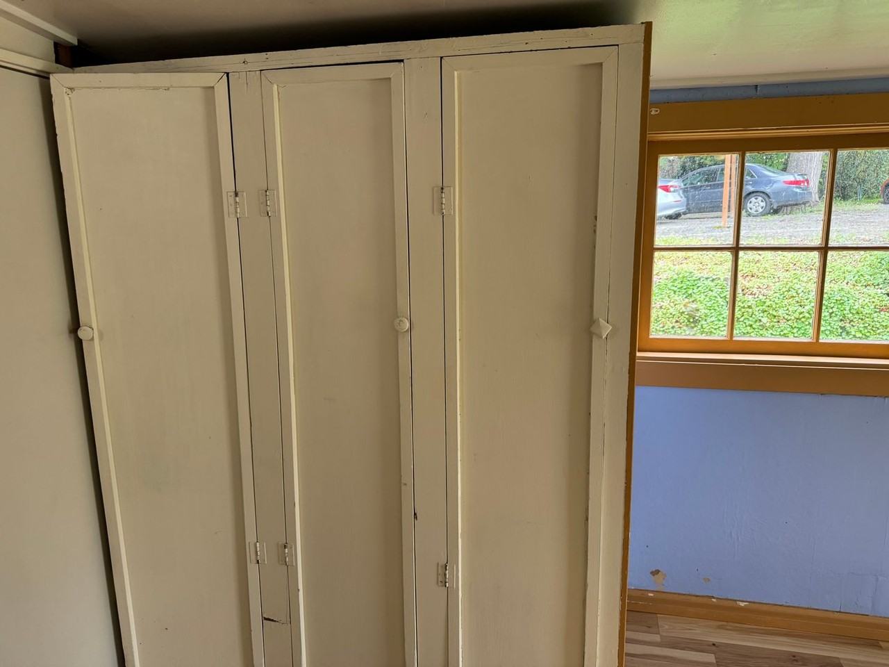 1857 Garden Ave - Photo 3 of 20