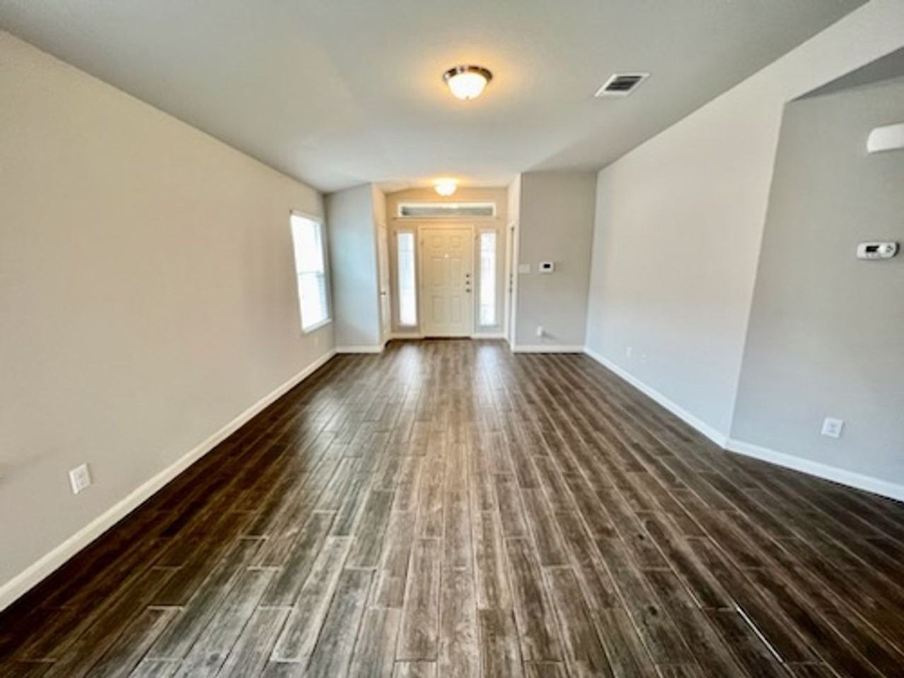 2277 Olive Hill Dr - Photo 4 of 35