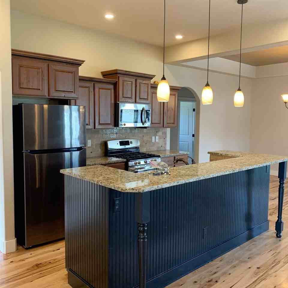 2835 Nw 12th Dr - Photo 4 of 14