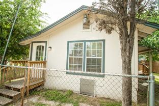 131 E Drexel Ave - Photo 1 of 1