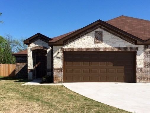 3739 Vista Cove Dr