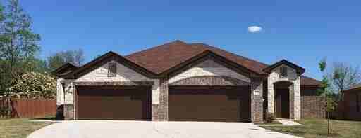 3739 Vista Cove Dr - Photo 2 of 13