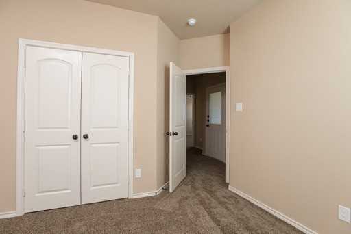3739 Vista Cove Dr - Photo 5 of 13