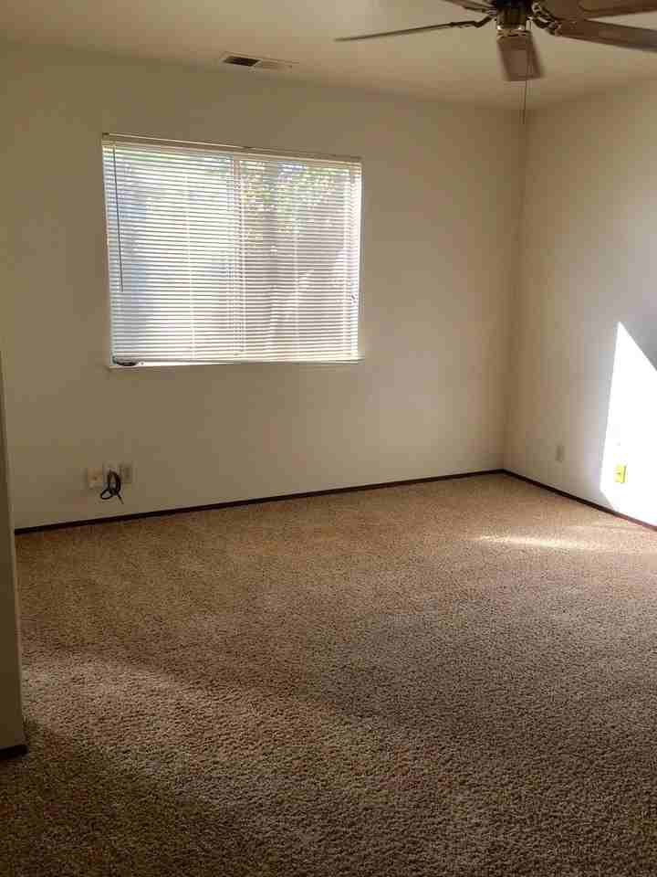 2739 Ceres Ave - Photo 6 of 10