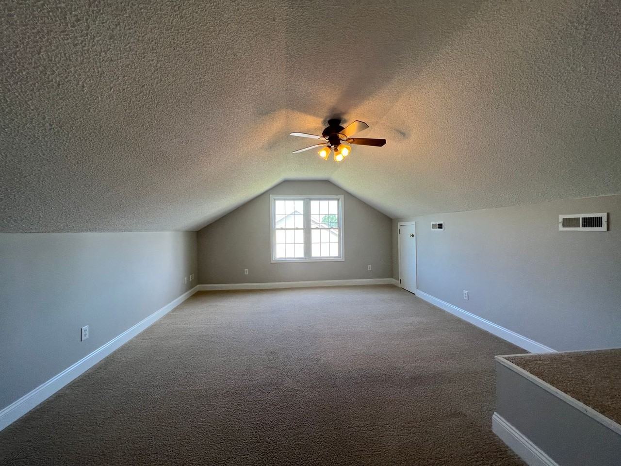 118 Terrilynn Way - Photo 7 of 11