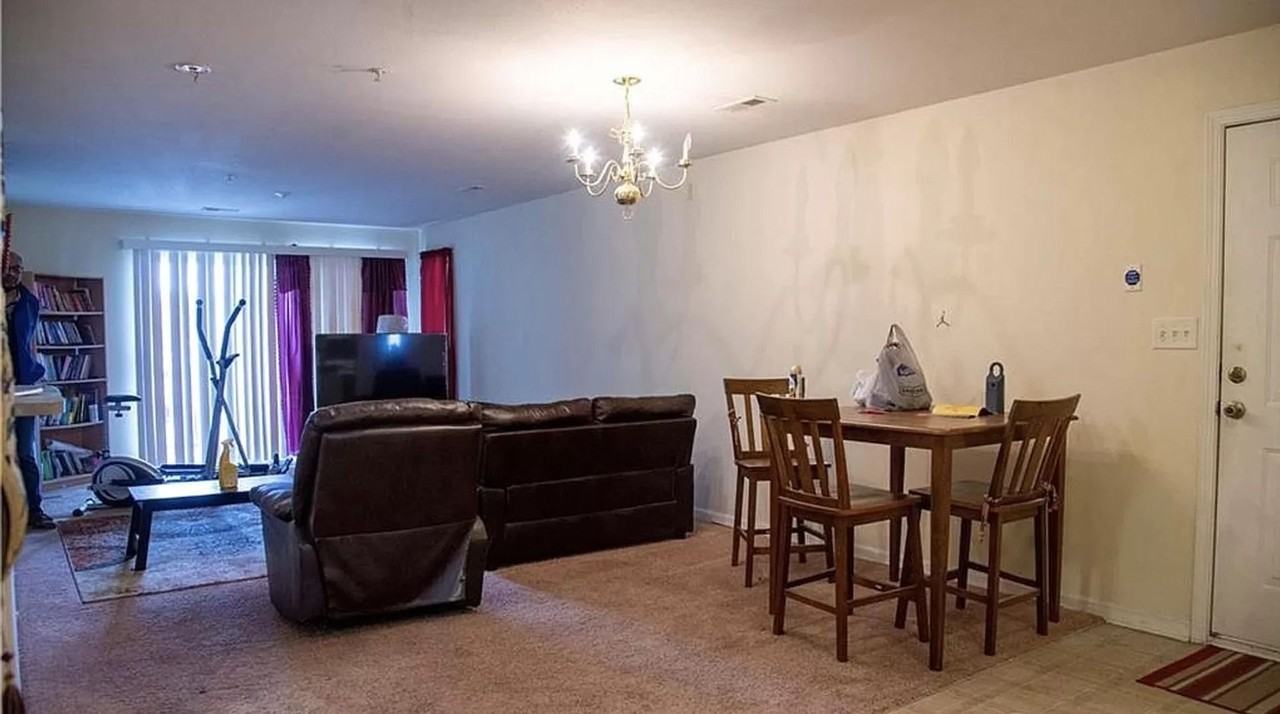 1138 Plaza Walk Dr - Photo 7 of 7