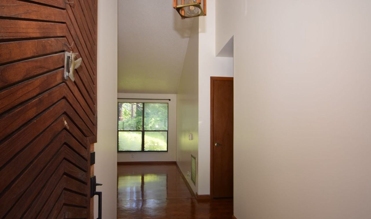 13173 Silver Oak Dr - Photo 2 of 16