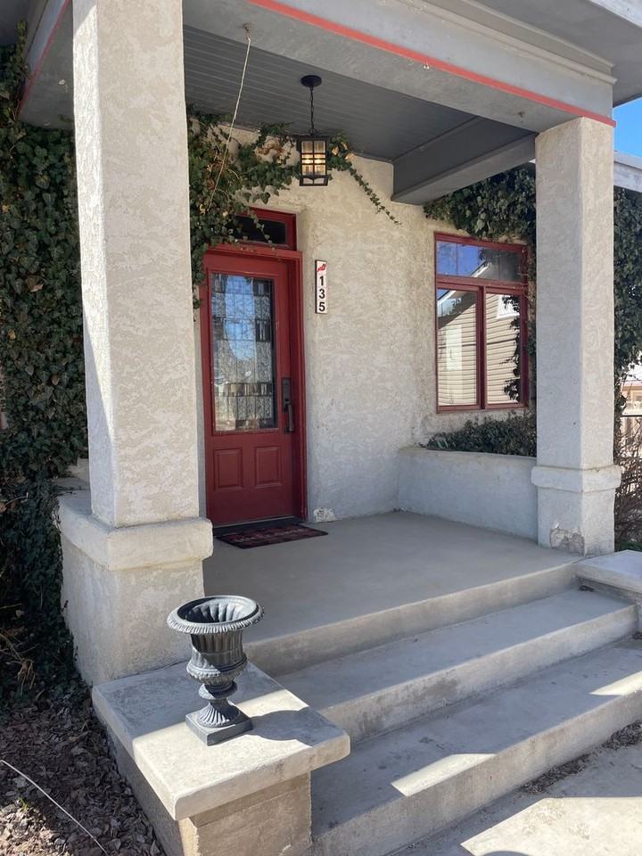 135 Bauer Ave - Photo 2 of 14