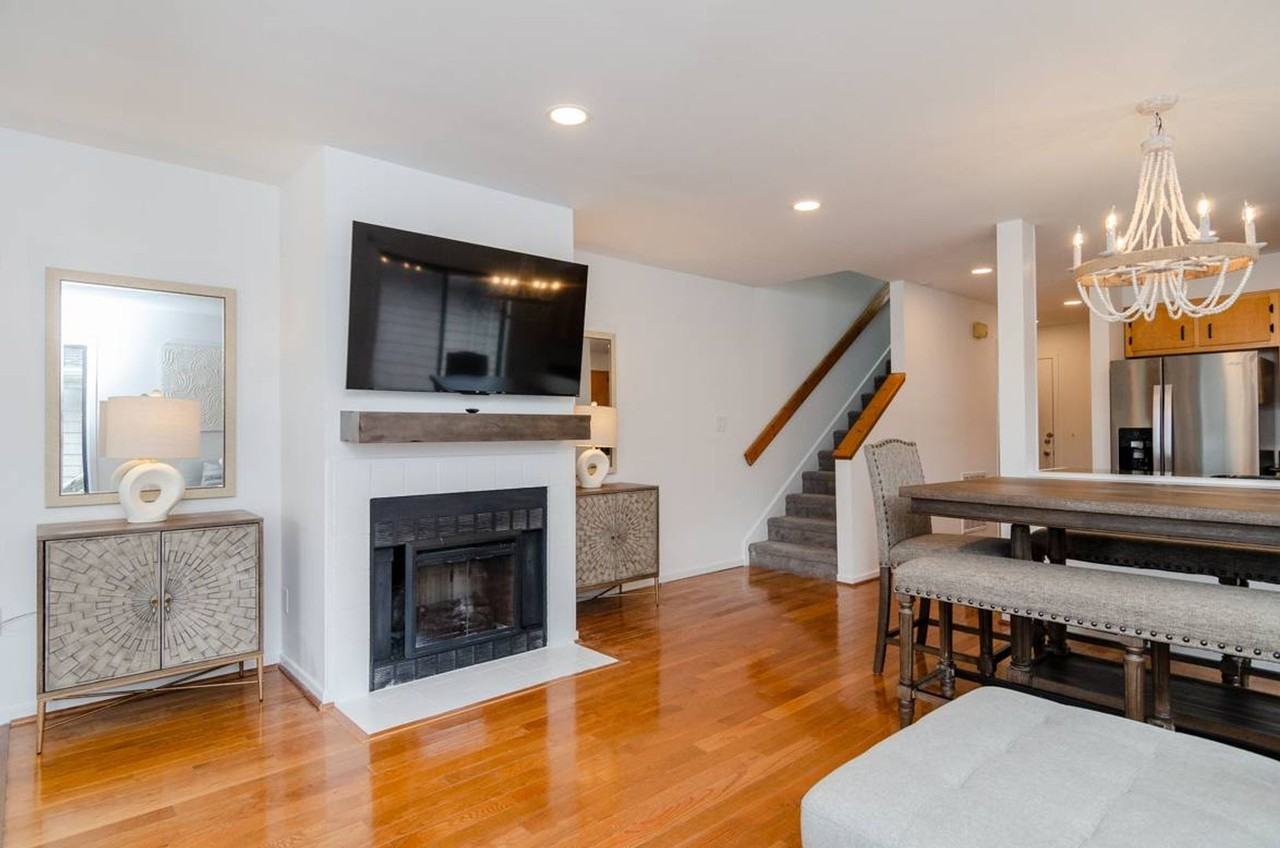 9 East Henderson Street - Photo 7 of 28