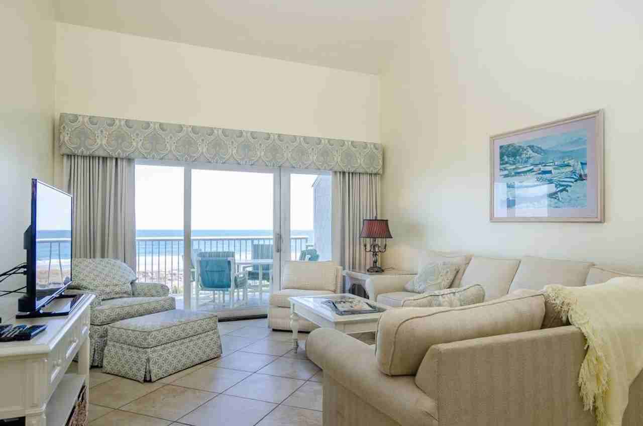 2500 North Lumina Avenue - Photo 3 of 33