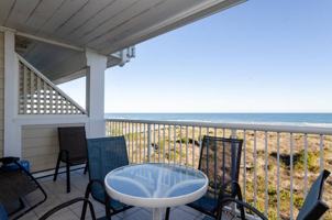 featured image of 2510 N Lumina Ave
