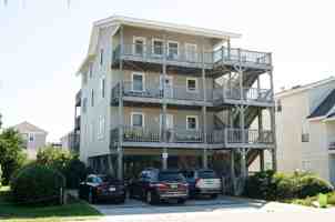 featured image of 8 Sunset Ave Apt B #Apt B
