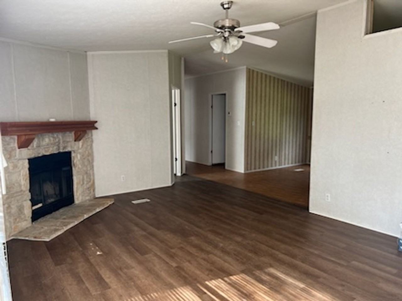 17353 Aspenwood - Photo 3 of 17