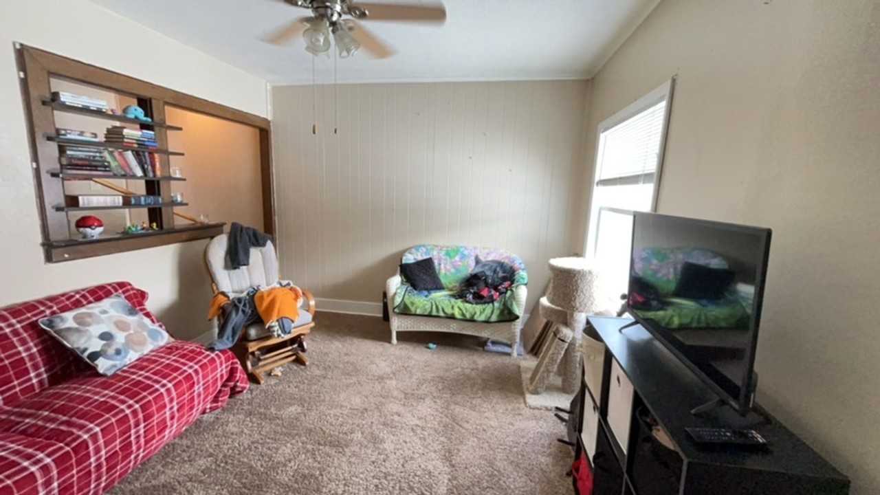 1433 90th Ave W - Photo 2 of 12