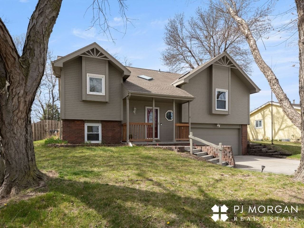 13910 Jennifer Rd - Photo 3 of 28