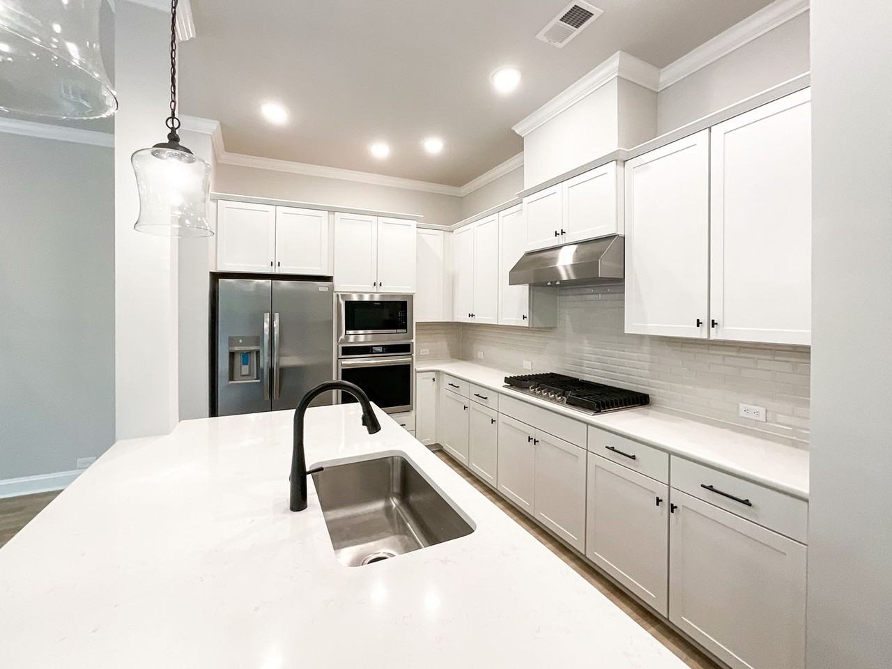 8229 Houser St - Photo 2 of 50