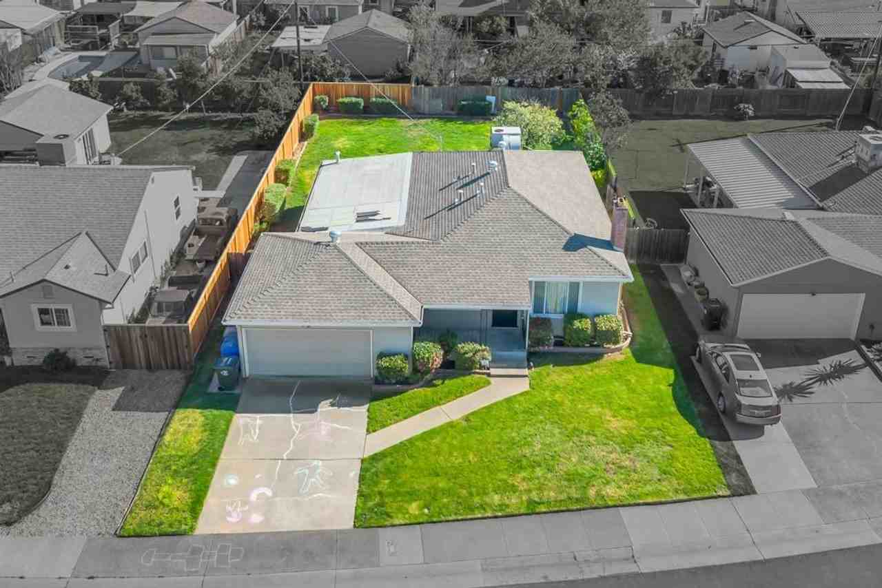 5900 17th Ave - Photo 2 of 30