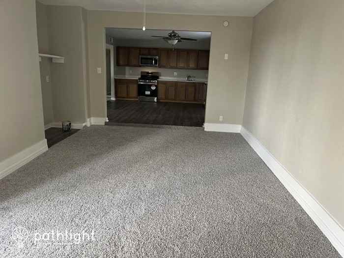 640 Mountain View Ave Ne - Photo 2 of 15