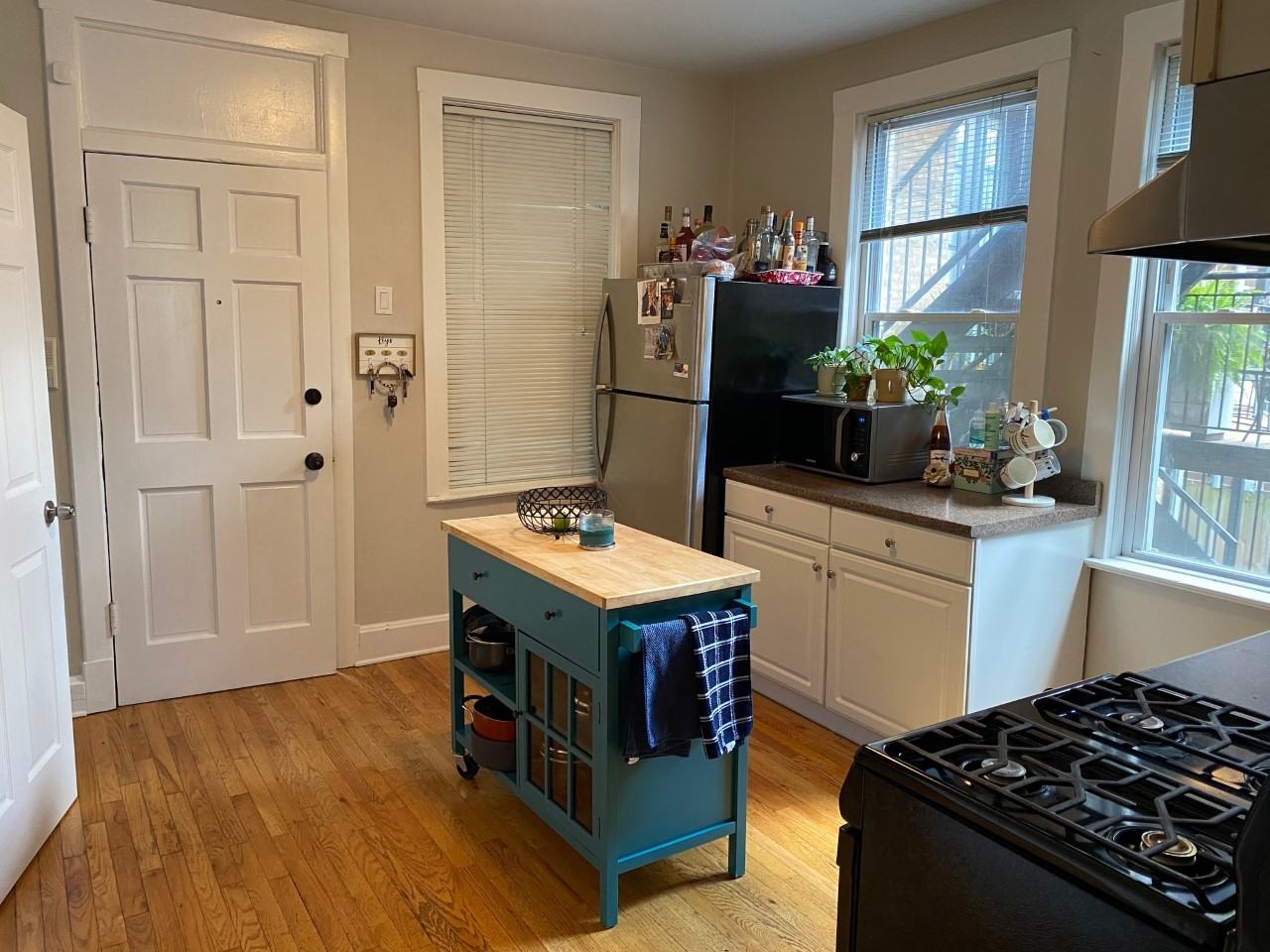 1082 N Marshfield Ave #2R - Photo 6 of 22