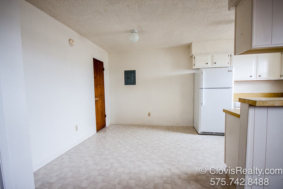 1920 W 21st St #17 - Photo 5 of 11