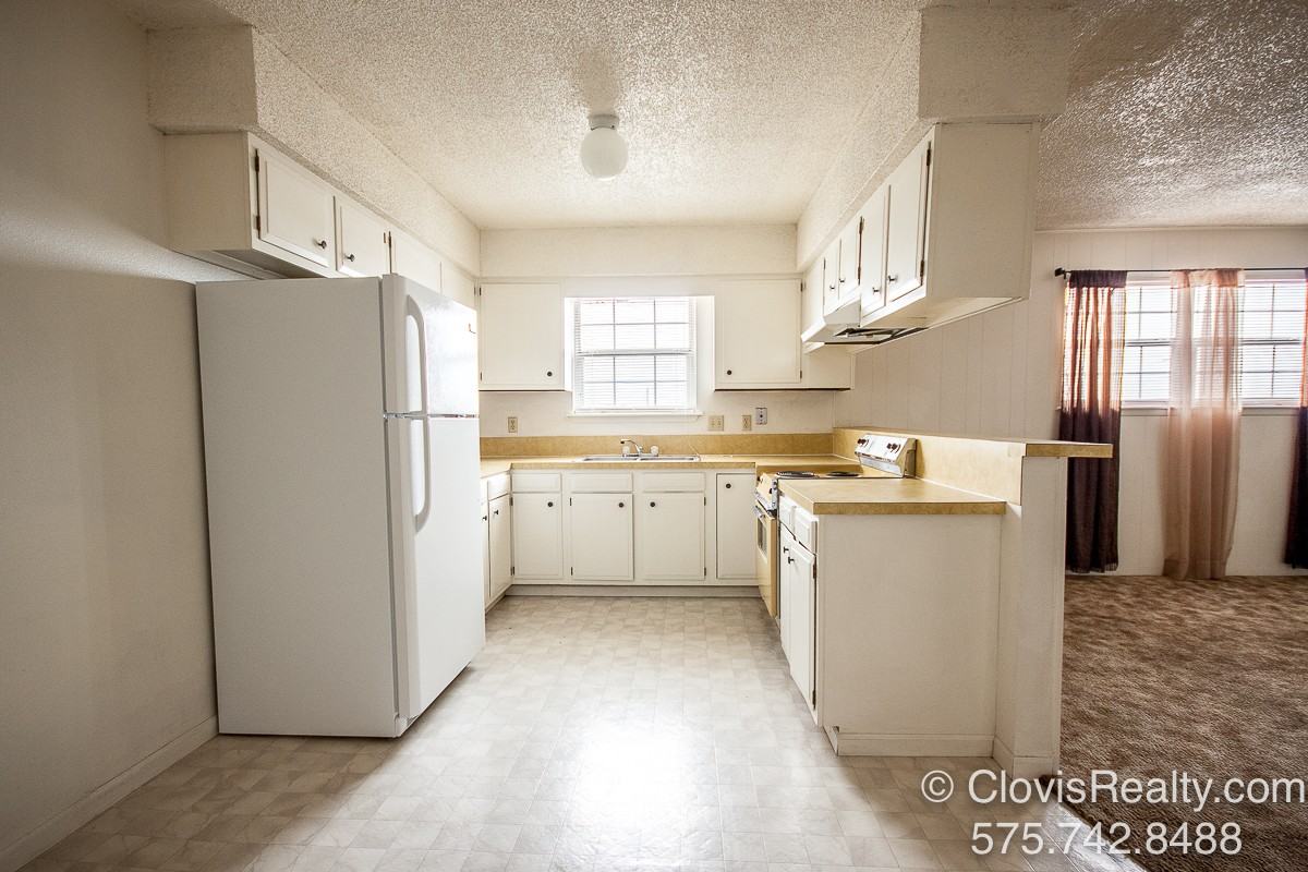 1920 W 21st St #17 - Photo 6 of 11