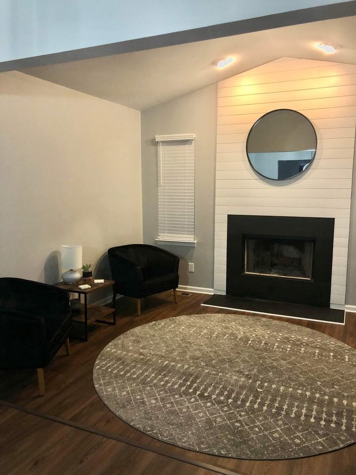 1459 Manistee Dr #NA - Photo 2 of 3