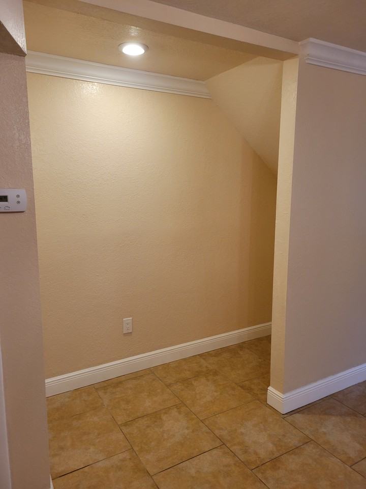 631 Northlake Boulevard #631 - Photo 3 of 10