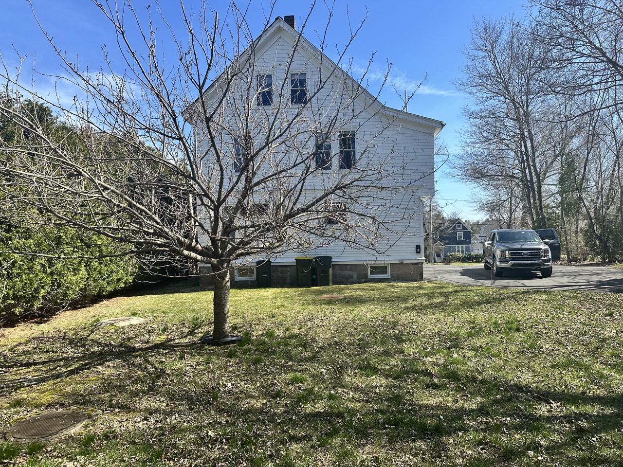 3 Howard Ave #NA - Photo 3 of 12