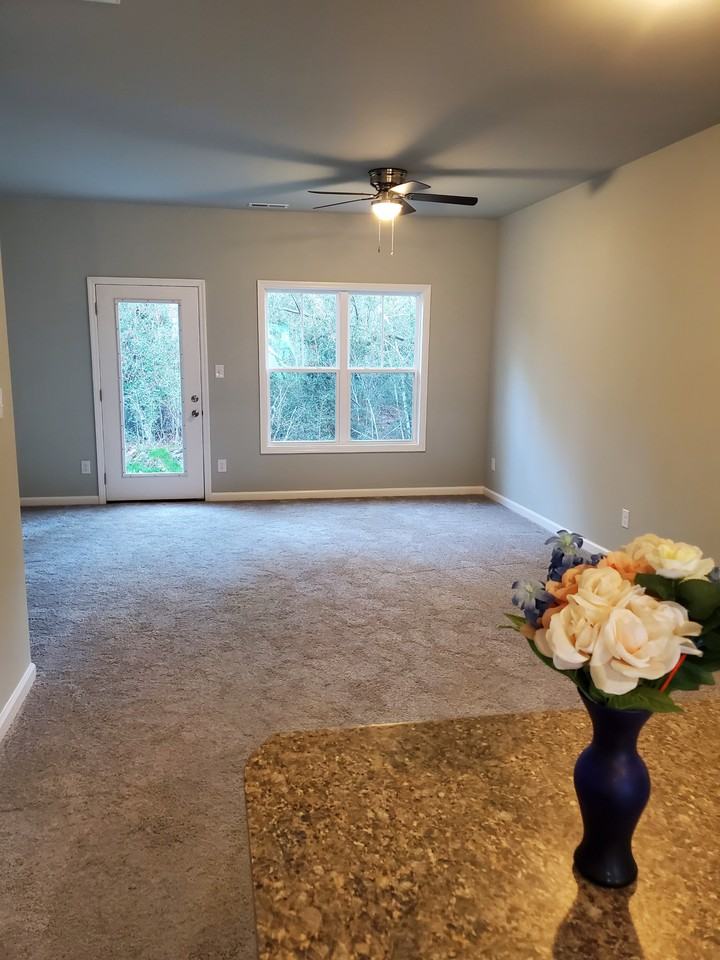 128 Buckhorn Ave #128 - Photo 7 of 13