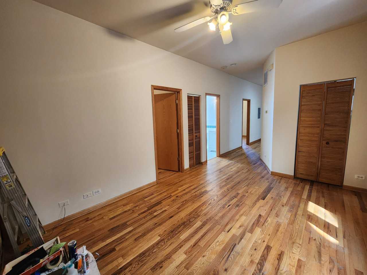 2048 N Western Ave #2R - Photo 5 of 13