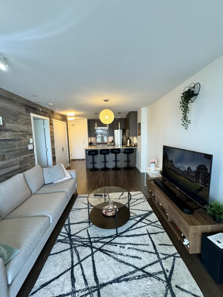 608 Belmont St - Photo 2 of 19