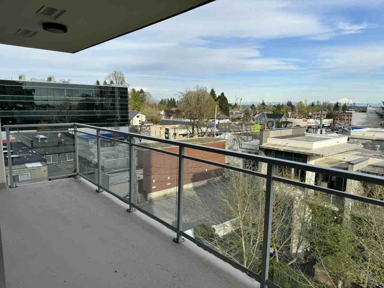 608 Belmont St - Photo 3 of 19
