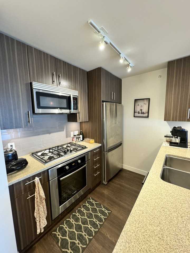 608 Belmont St - Photo 12