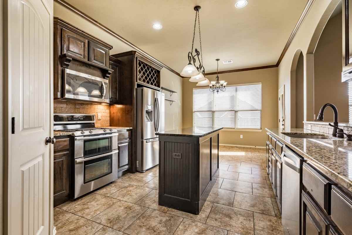 1432 Glenolde Pl #1 - Photo 5 of 35