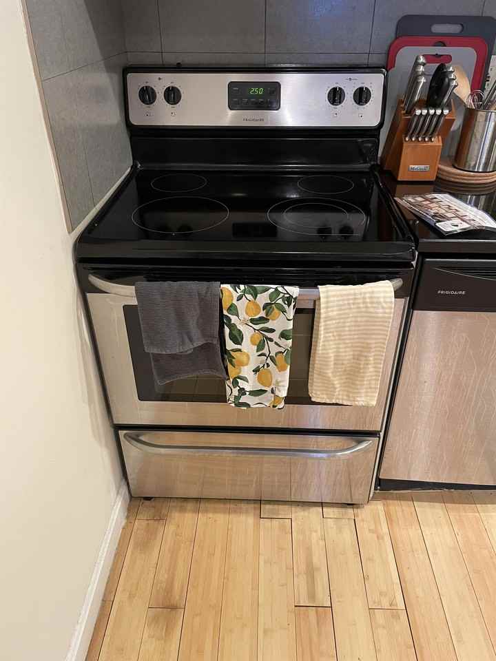 11 Commonwealth Ct #1 - Photo 2 of 12