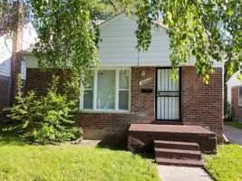 featured image of 22238 Pembroke Ave #1