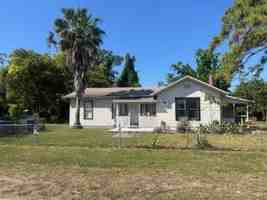 featured image of 2409 Winston Ave #C