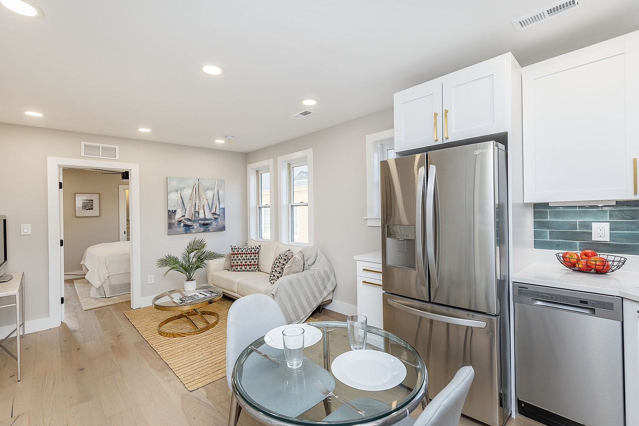 125 S Braddock St #202 - Photo 5 of 15
