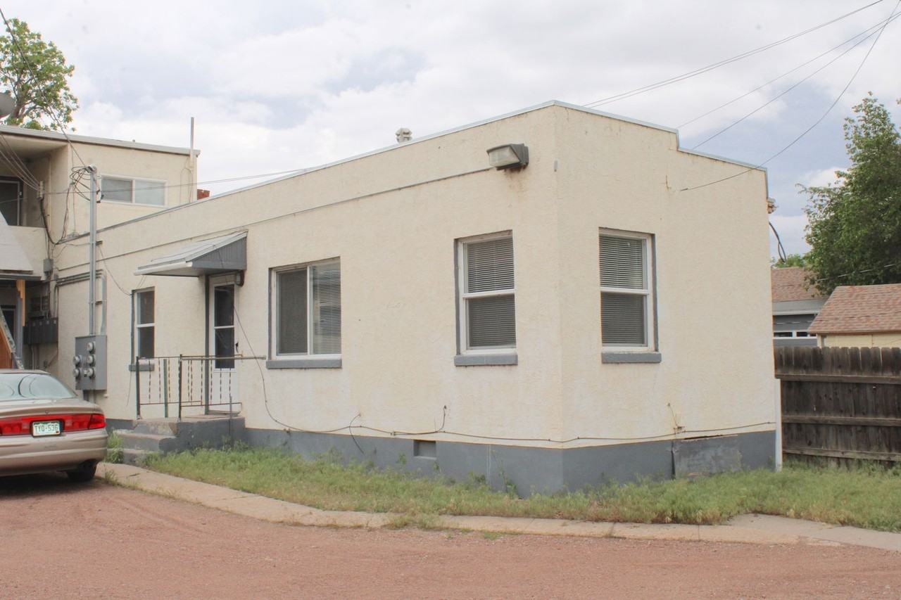 317 - 319 Colorado Ave - Photo 2 of 13