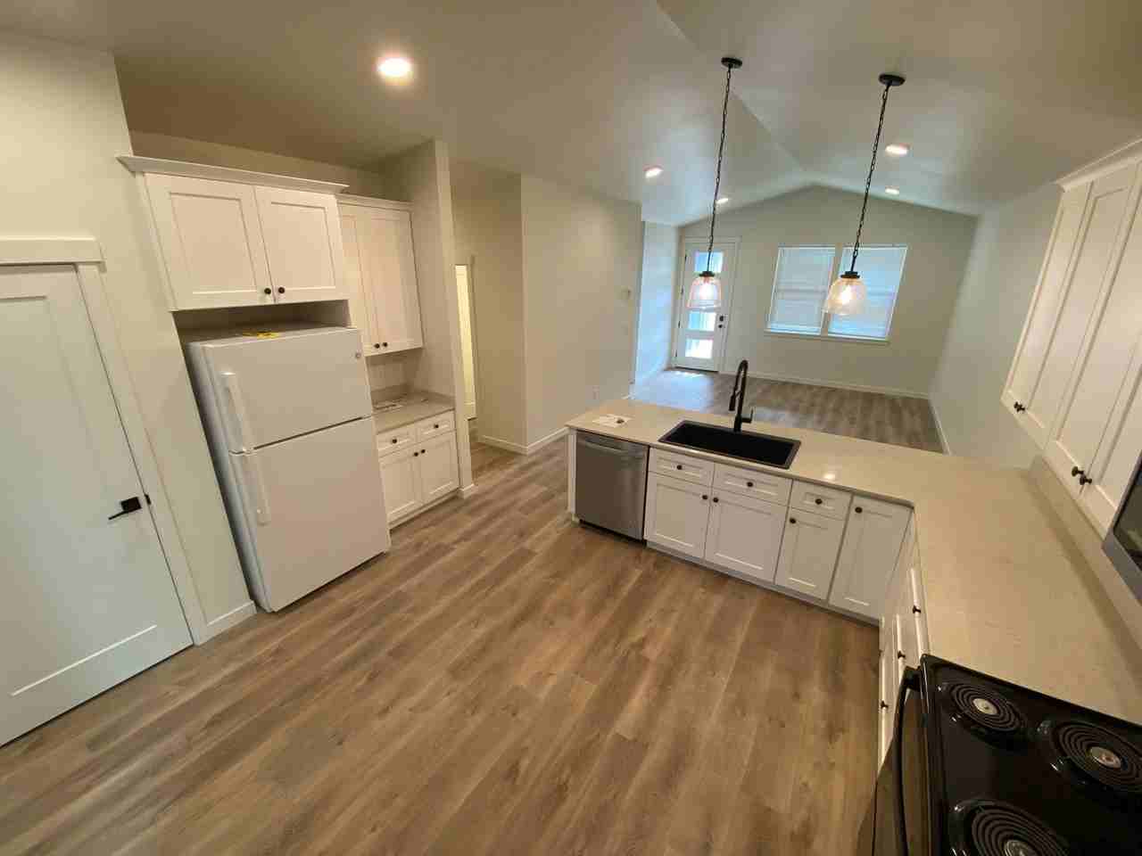 2509 N Benjamin Ln - Photo 6 of 12