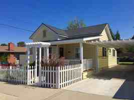 featured image of 1526 Beach St