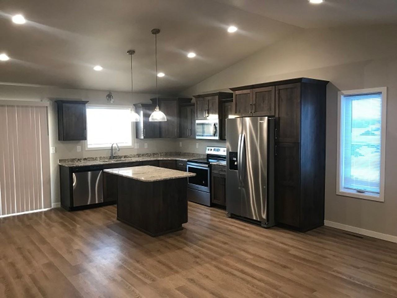 6185 66th St S - Photo 4 of 16