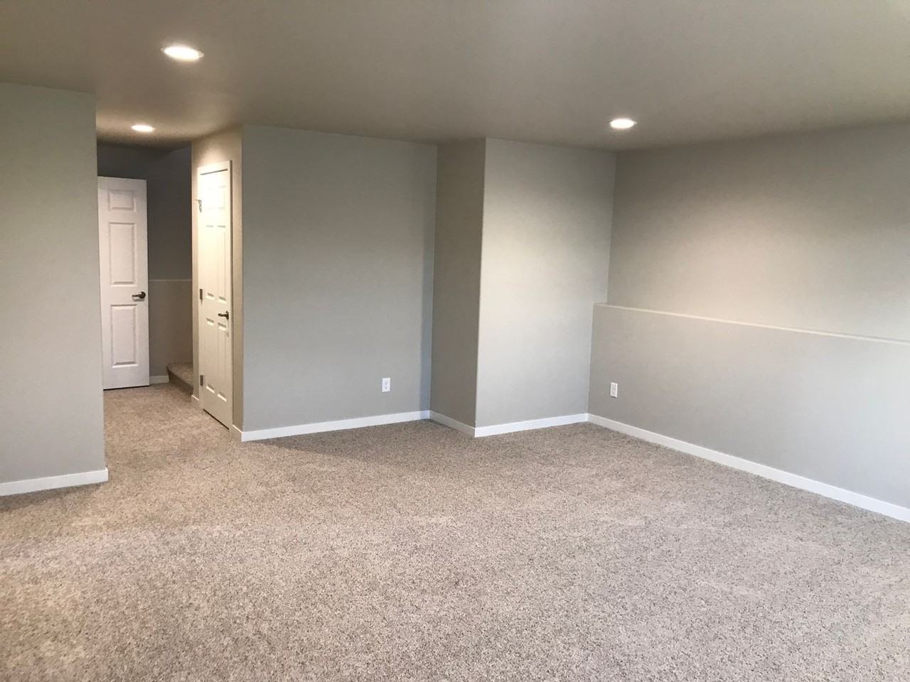 6185 66th St S - Photo 2 of 16
