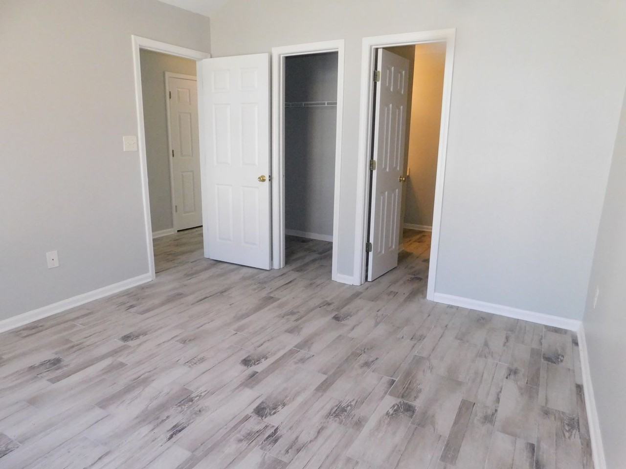 1119 Hannah Rae Ct - Photo 3 of 19