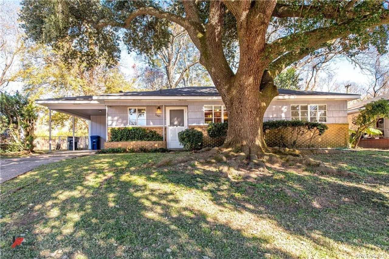 2603 West Cavett Drive - Photo 2 of 11