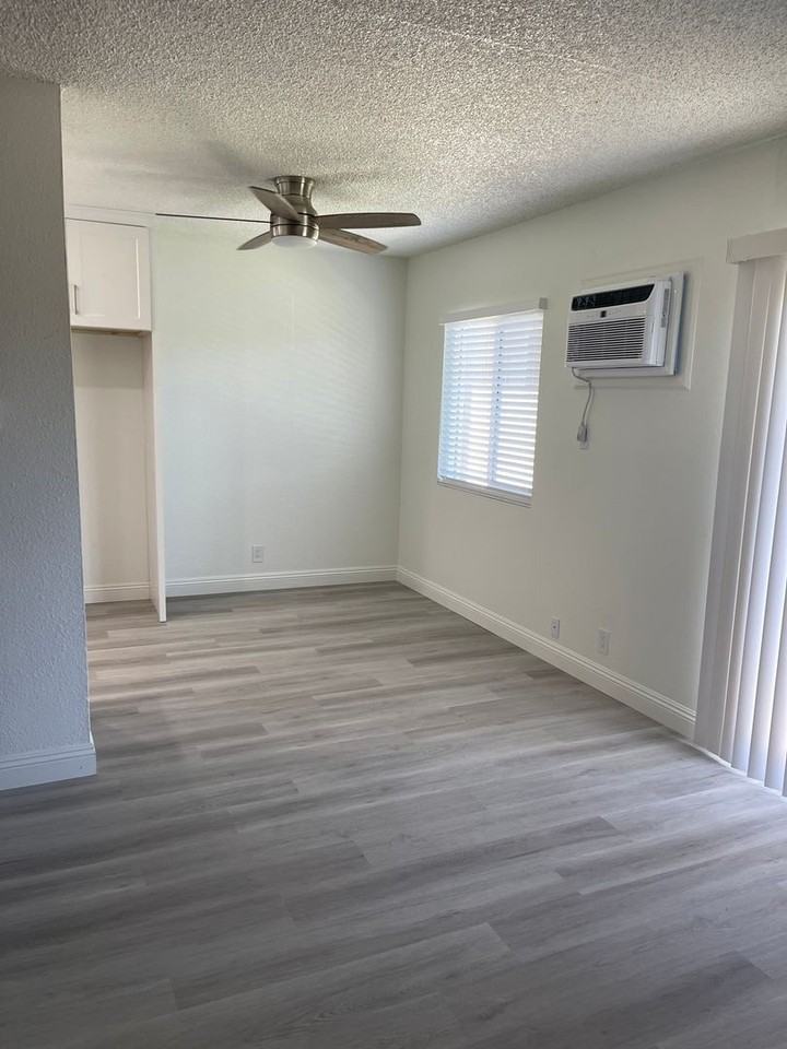 The Shade Tree Apartments - Photo 5 of 24