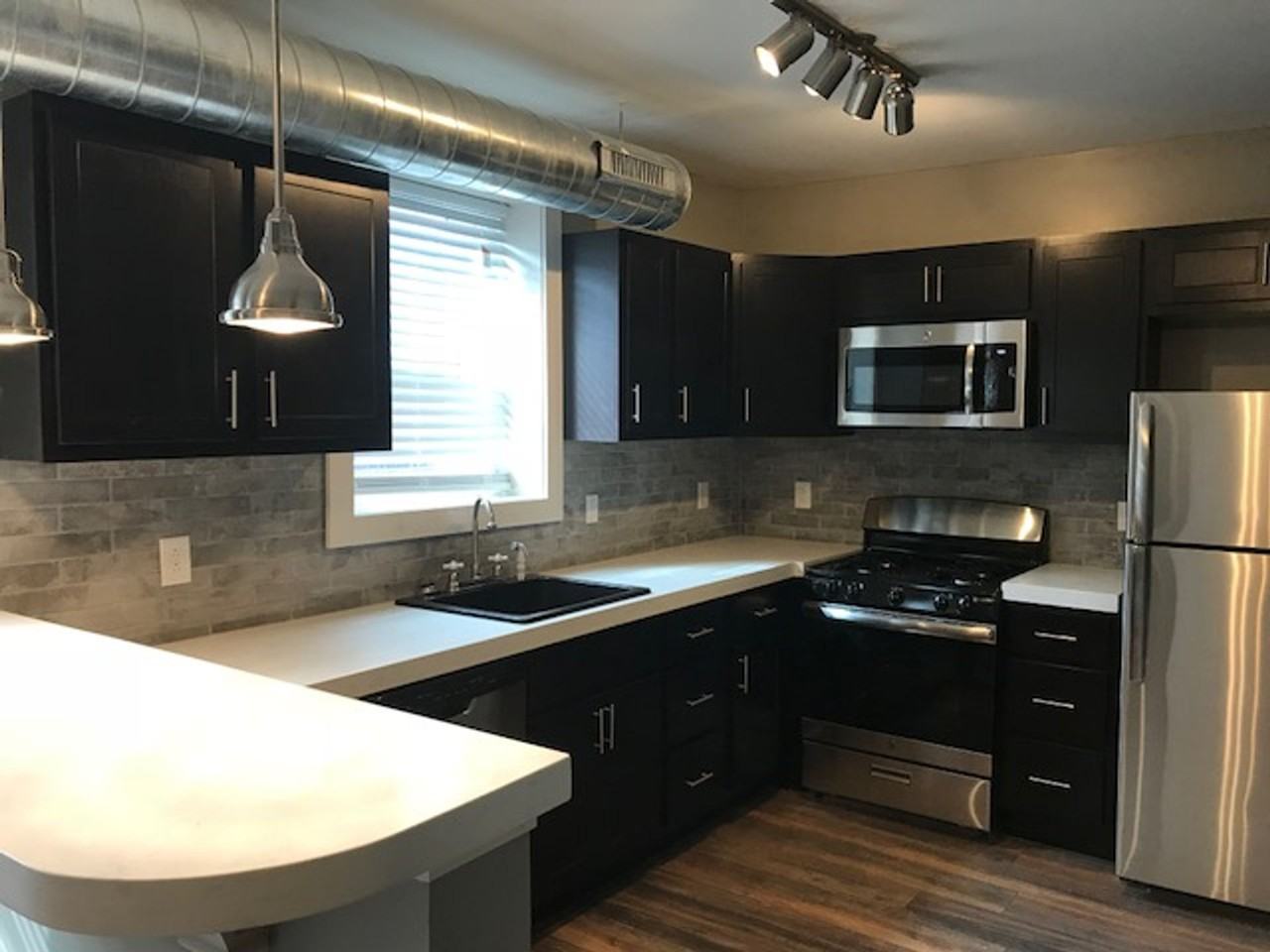 5821 E. Liberty Blvd. - Photo 2 of 14