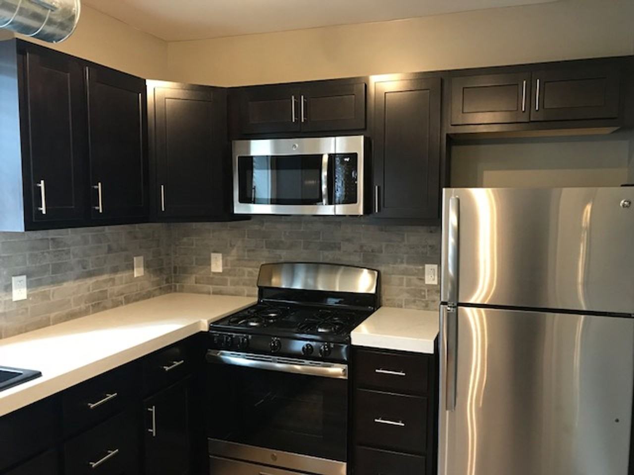 5821 E. Liberty Blvd. - Photo 3 of 14