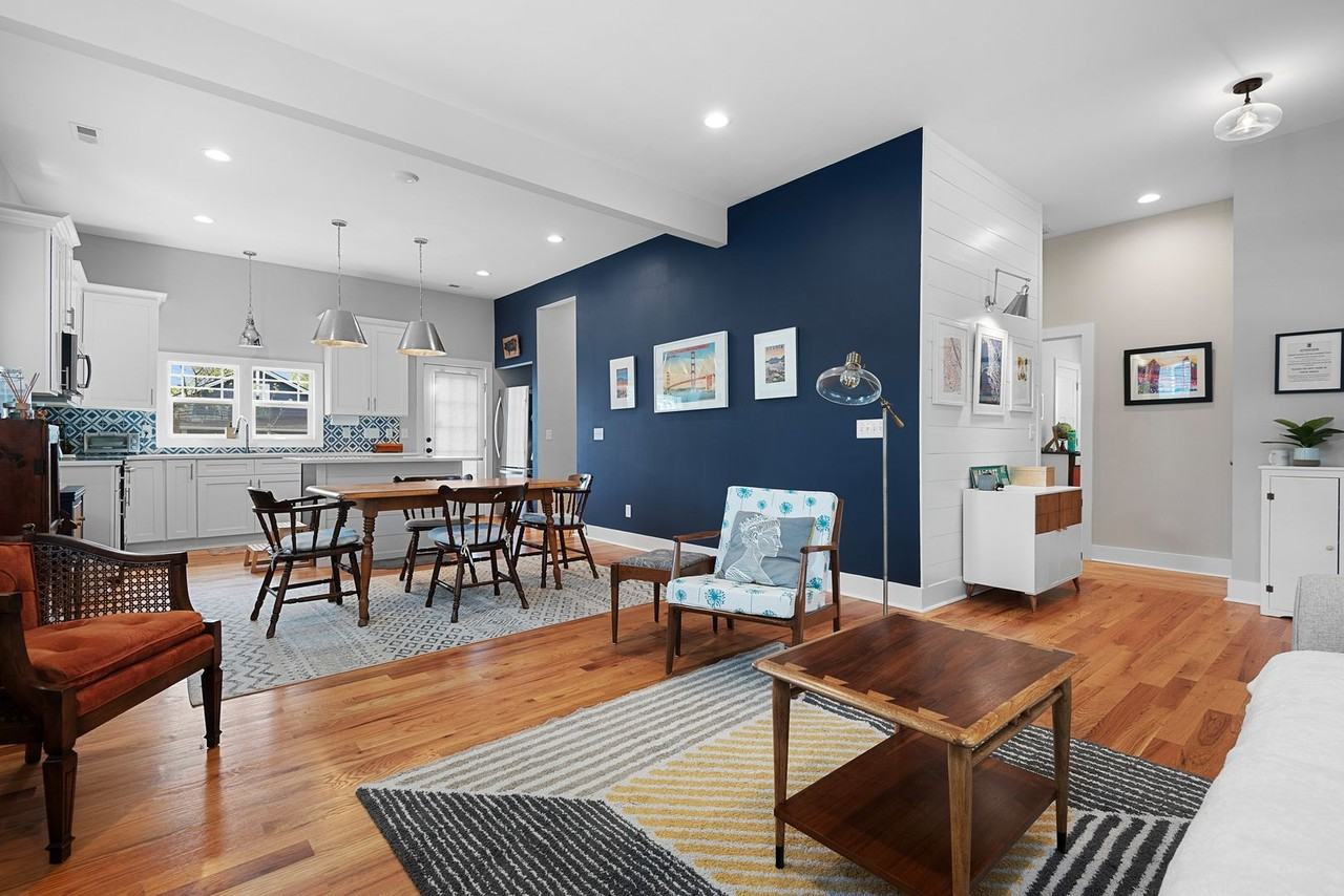 1021 Moreland Ave - Photo 4 of 22